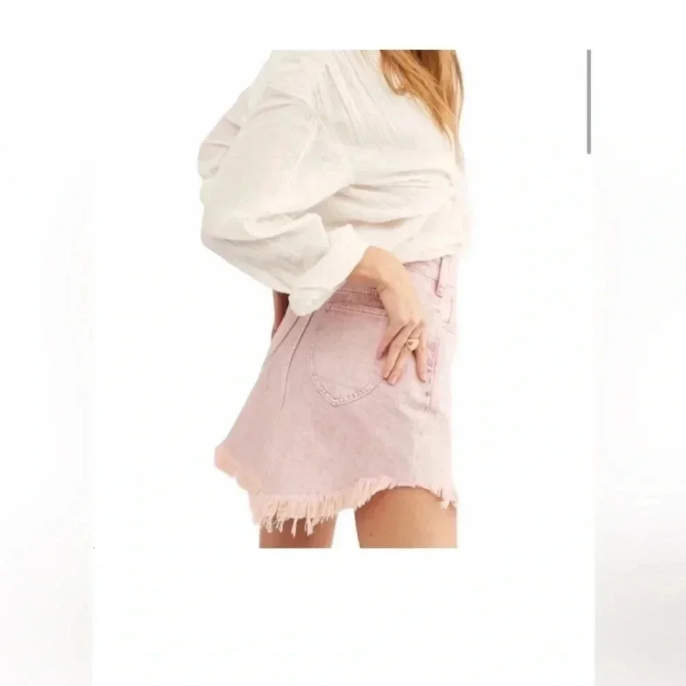 We The Free by Free People - Bailey Denim Skirt in Pink - Size 25 - Picture 2 of 8